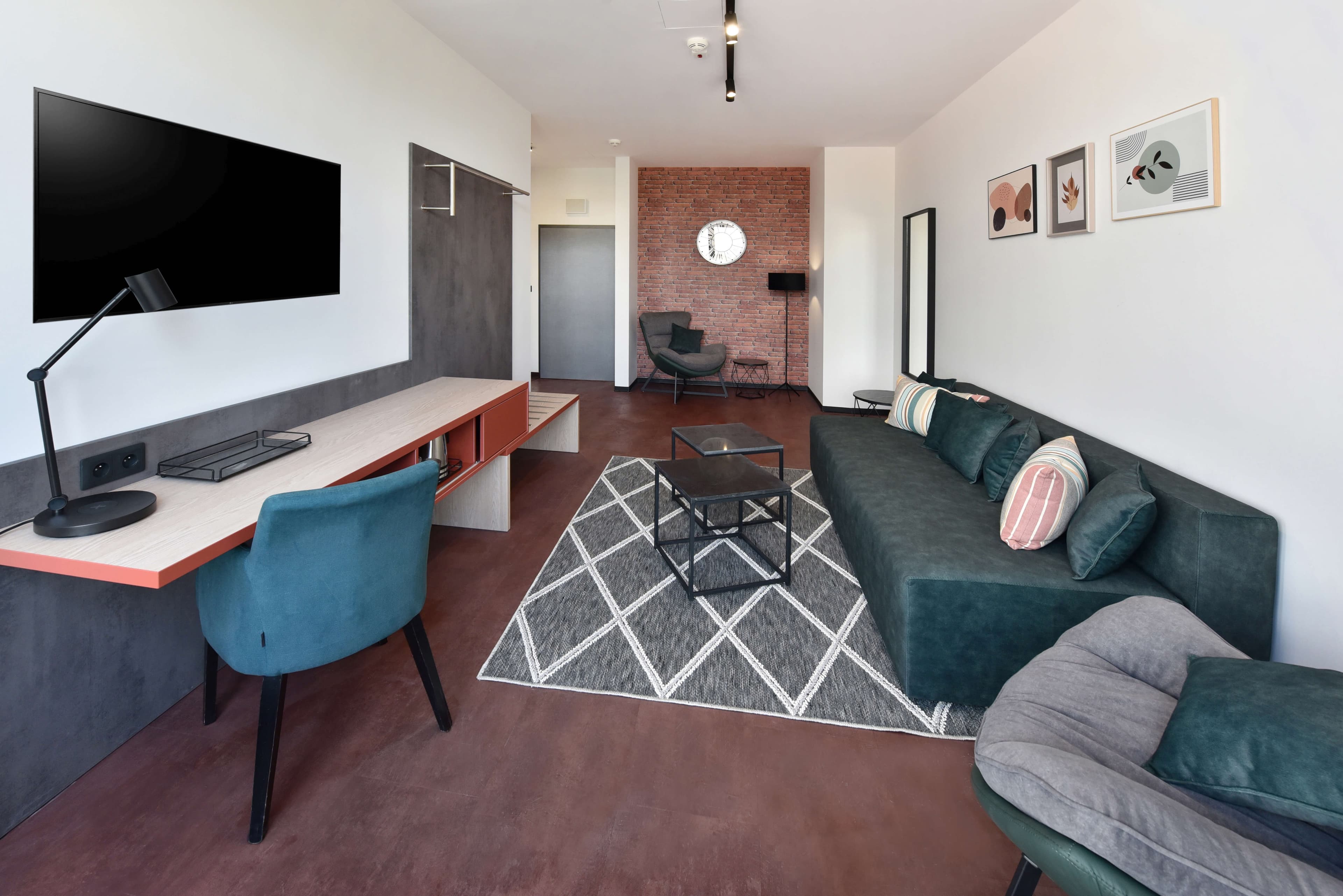Apartment with Balcony 2+2