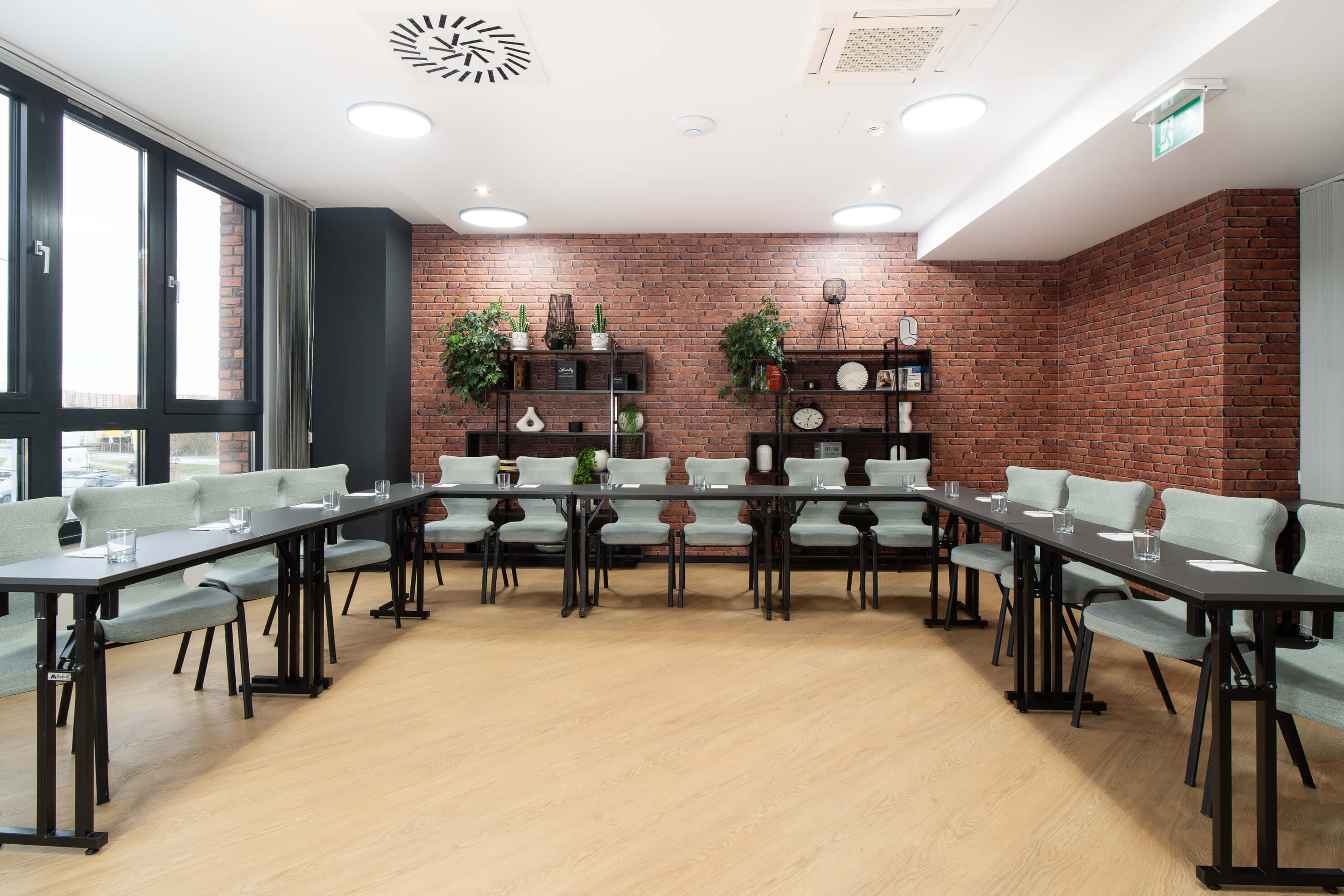 Moderná meetingová miestnosť pre vaše stretnutia